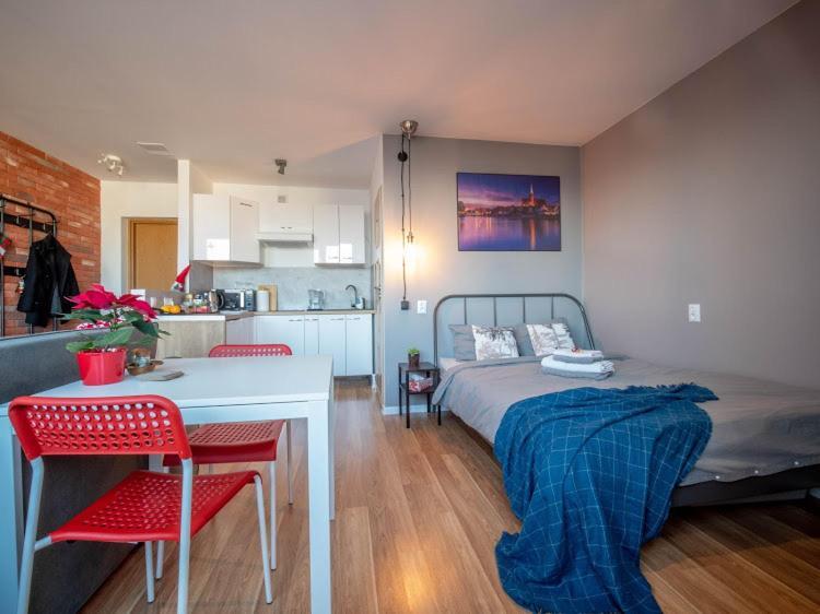 Modern Studio In The City Center Of Wroclaw! Exteriör bild